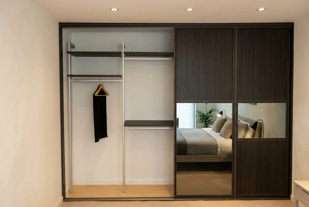How to organize a small closet with lots of clothes